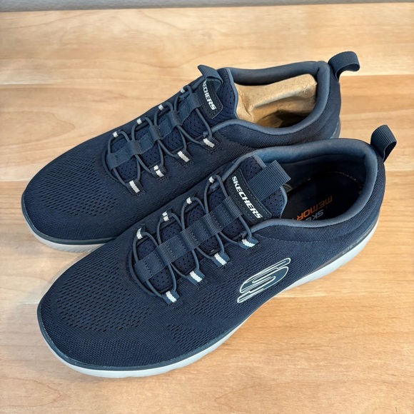 Men's 10 Skechers Memory Foam Navy Blue Slip on Athletic Sport Walking Shoes - Picture 2 of 6